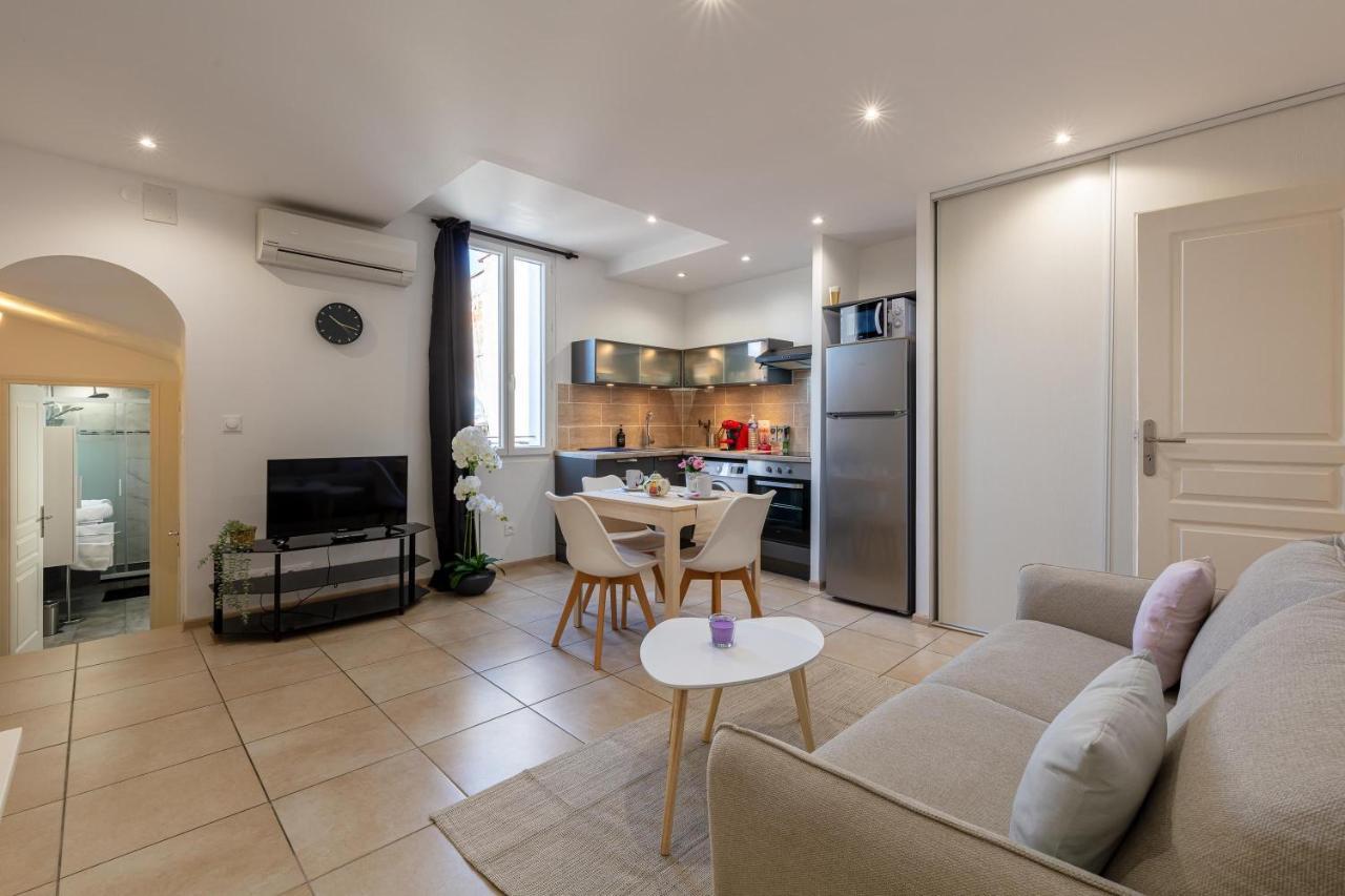 Coeur De Provence - Appt Climatise Apartment Draguignan Bagian luar foto