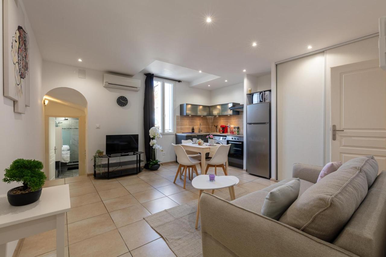 Coeur De Provence - Appt Climatise Apartment Draguignan Bagian luar foto